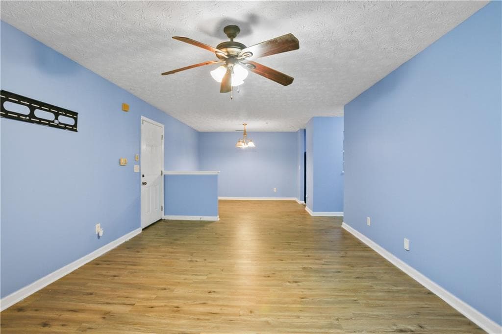 3 bedroom, 2 bathroom, 1,292 sq ft condominium for rent at 12203 Fairington Ridge Cir, Lithonia, GA 30038 for $1,800 a month — photo 4