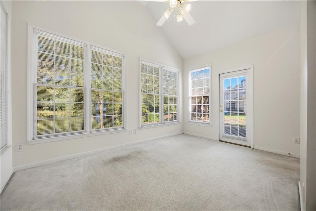 4 bedroom, 2 bathroom, 2,347 sq ft single family residence for sale at 4014 Villa Lake Road, Powder Springs, GA 30127 — photo 9