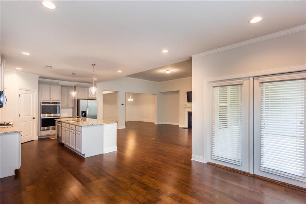 3 bedroom, 3 bathroom, 2,950 sq ft single family residence for sale at 3727 Wartrace Drive, Atlanta, GA 30331 — photo 8