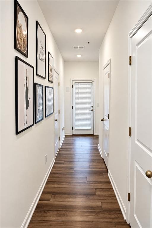 3 bedroom, 3 bathroom, 1,582 sq ft townhouse for rent at 4402 Ryan Street, Douglasville, GA 30135 for $2,200 a month — photo 2