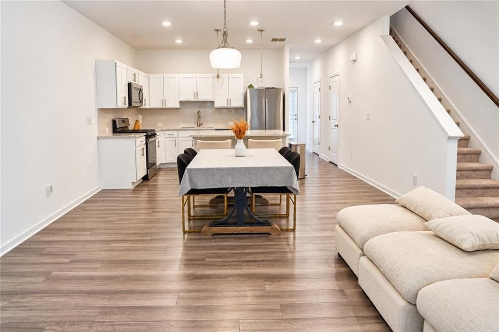 3 bedroom, 3 bathroom, 1,582 sq ft townhouse for rent at 4402 Ryan Street, Douglasville, GA 30135 for $2,200 a month — photo 3