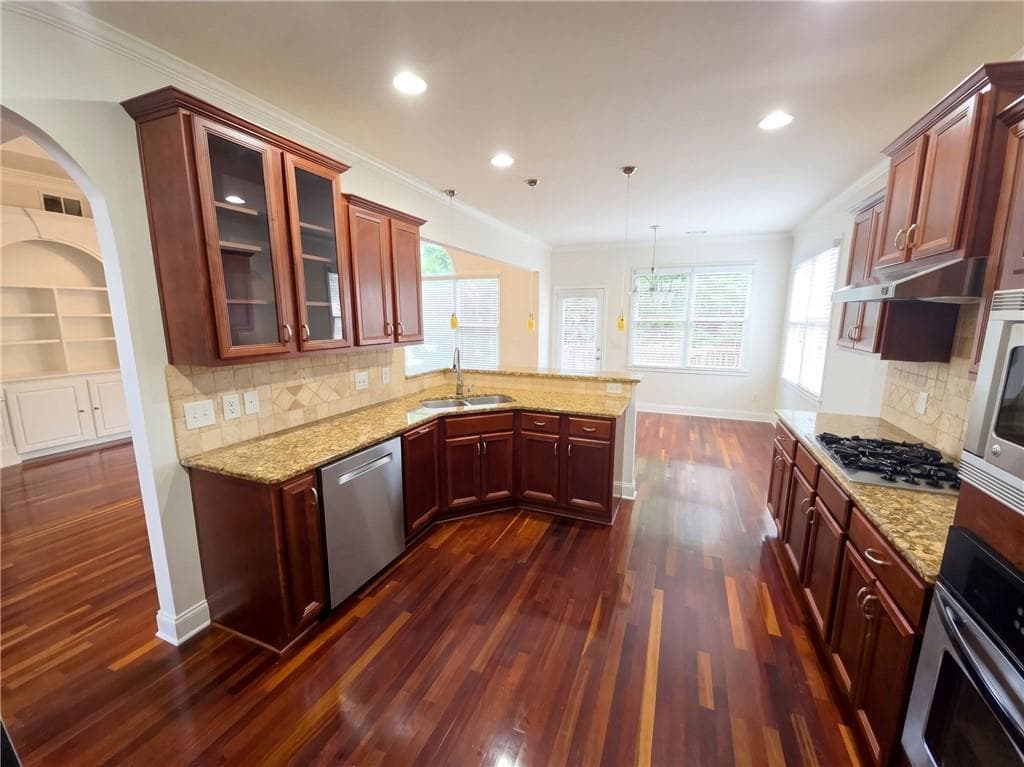 4 bedroom, 4 bathroom, 5,272 sq ft single family residence for sale at 809 Arbor Way, Loganville, GA 30052 — photo 2