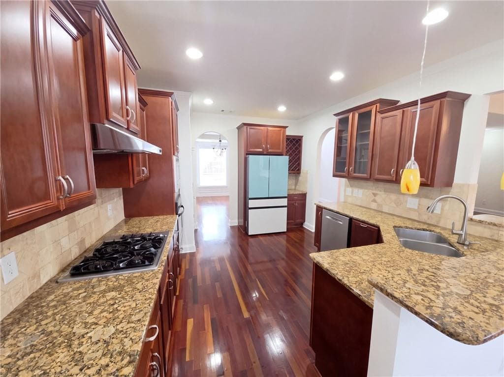 4 bedroom, 4 bathroom, 5,272 sq ft single family residence for sale at 809 Arbor Way, Loganville, GA 30052 — photo 6