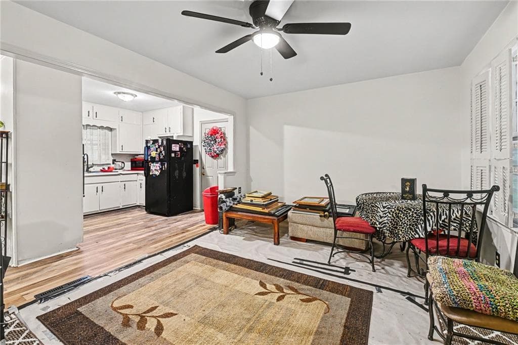 4 bedroom, 3 bathroom, 1,728 sq ft single family residence for sale at 3634 Telstar Drive, Ellenwood, GA 30294 — photo 7