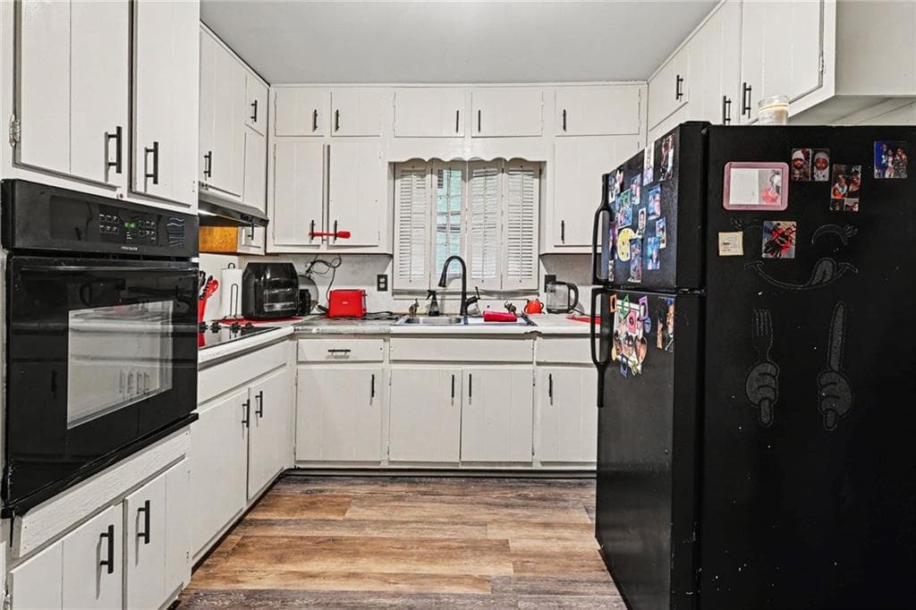 4 bedroom, 3 bathroom, 1,728 sq ft single family residence for sale at 3634 Telstar Drive, Ellenwood, GA 30294 — photo 9