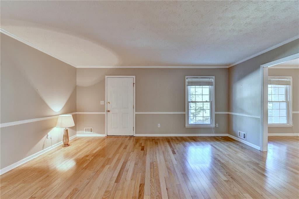 3 bedroom, 3 bathroom, 1,846 sq ft single family residence under contract at 673 Steeple Chase Drive, Lawrenceville, GA 30044 — photo 5