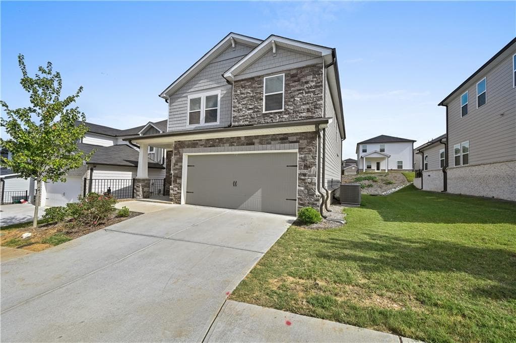5 bedroom, 3 bathroom, 2,352 sq ft single family residence for sale at 2073 Baron Manor Drive, Lawrenceville, GA 30044 — photo 4