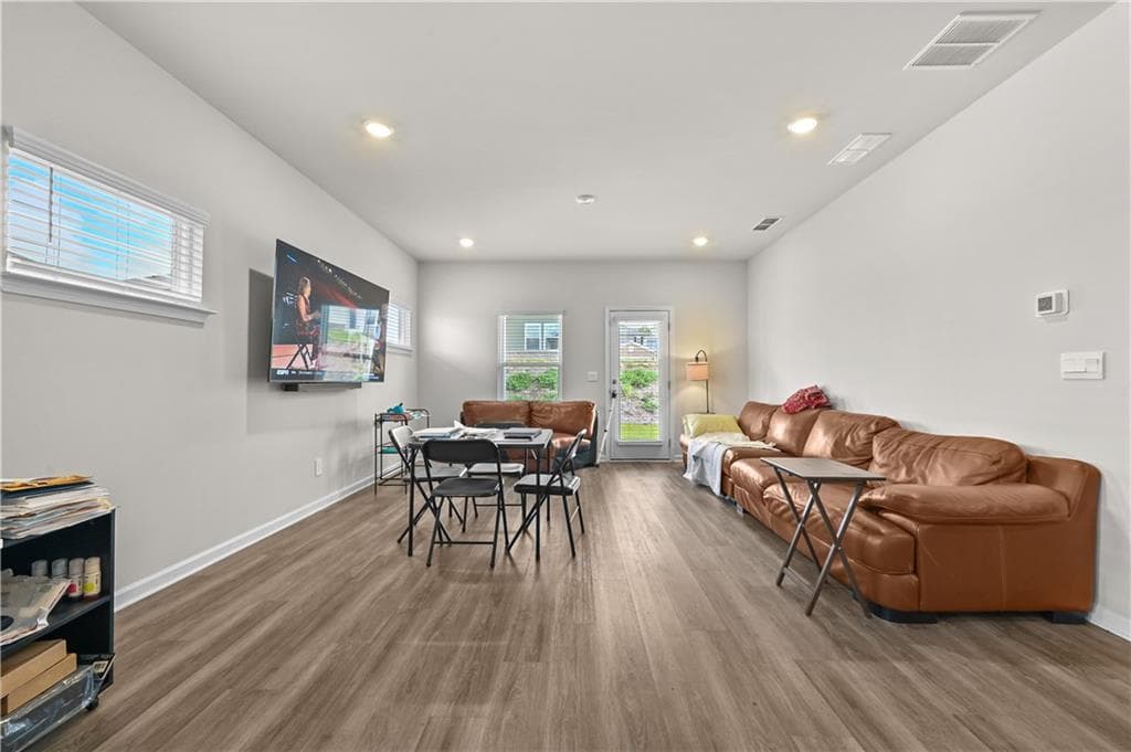 5 bedroom, 3 bathroom, 2,352 sq ft single family residence for sale at 2073 Baron Manor Drive, Lawrenceville, GA 30044 — photo 6