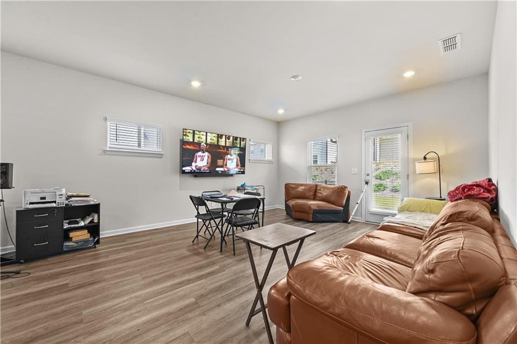5 bedroom, 3 bathroom, 2,352 sq ft single family residence for sale at 2073 Baron Manor Drive, Lawrenceville, GA 30044 — photo 8