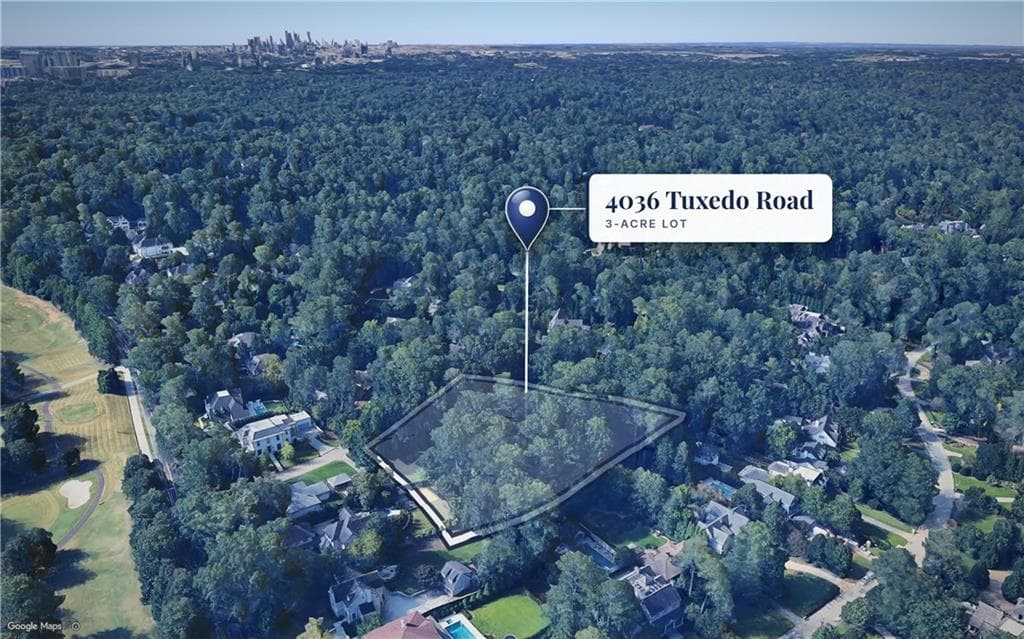 single family residence for sale at 4036 Tuxedo Road, Atlanta, GA 30342 — photo 3