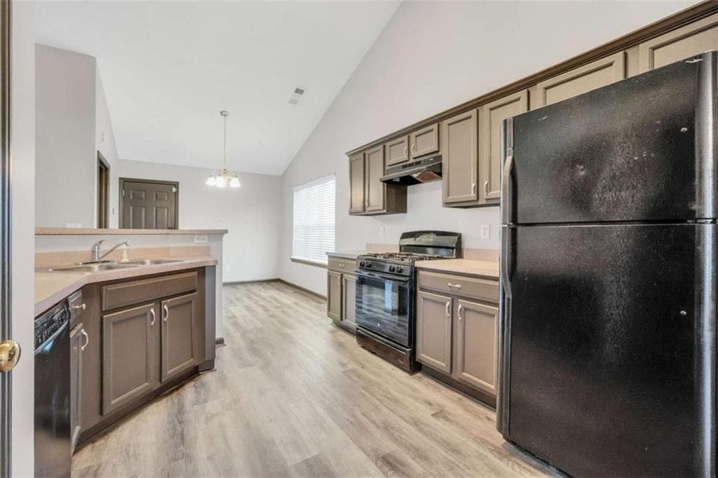 4 bedroom, 2 bathroom, 1,851 sq ft single family residence for sale at 237 Grover Turner Way, Mcdonough, GA 30253 — photo 7