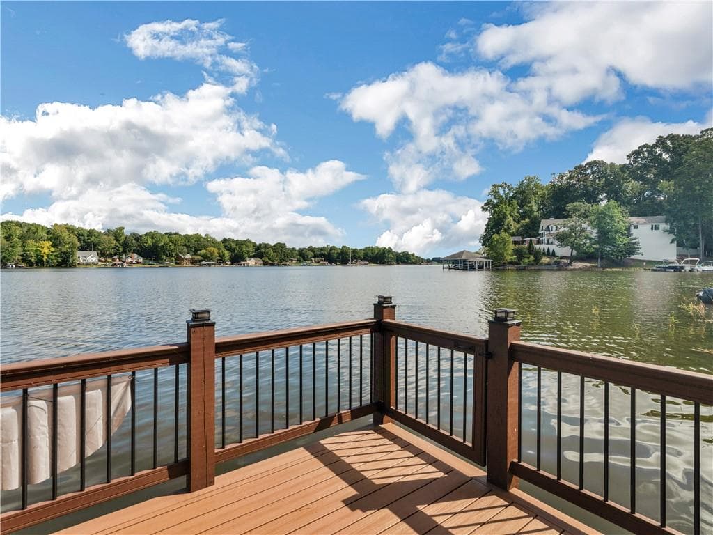 4 bedroom, 4 bathroom, 7,386 sq ft single family residence for sale at 2440 Emerald Drive, Jonesboro, GA 30236 — photo 6