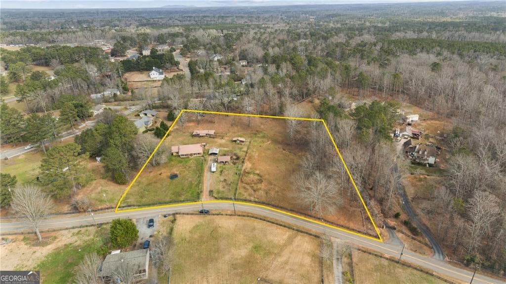 3 bedroom, 2 bathroom single family residence for sale at 7582 Bates Drive, Alpharetta, GA 30004 — photo 2