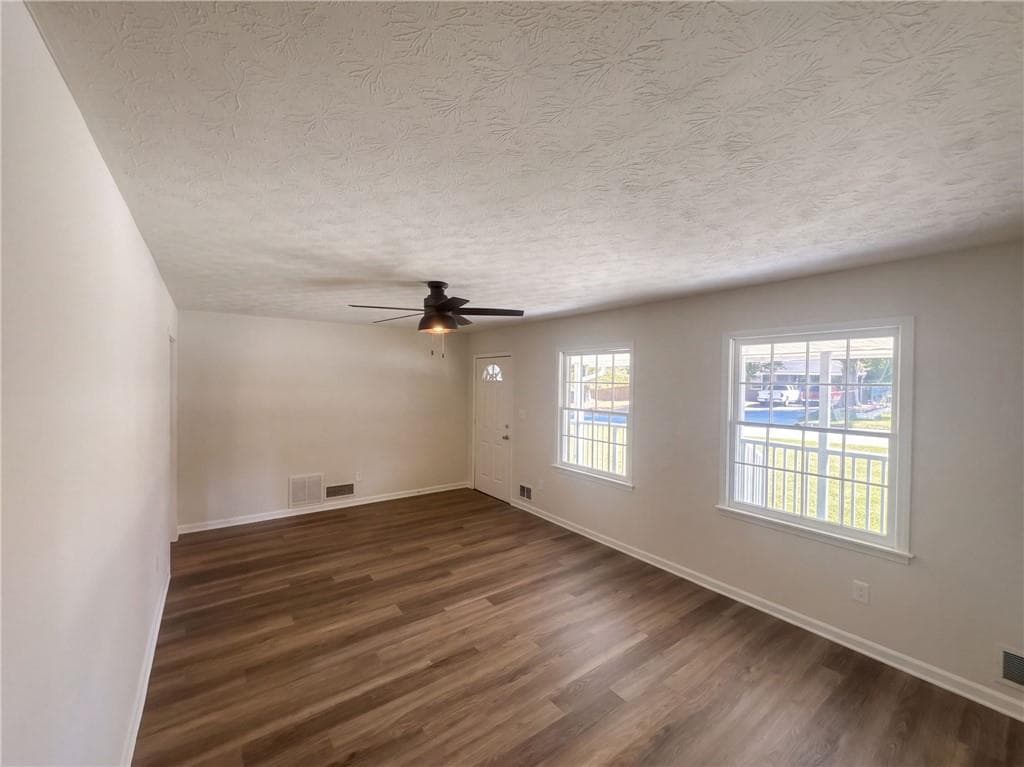 3 bedroom, 3 bathroom, 1,851 sq ft single family residence for sale at 5807 Cobbrook Drive, Ellenwood, GA 30294 — photo 6