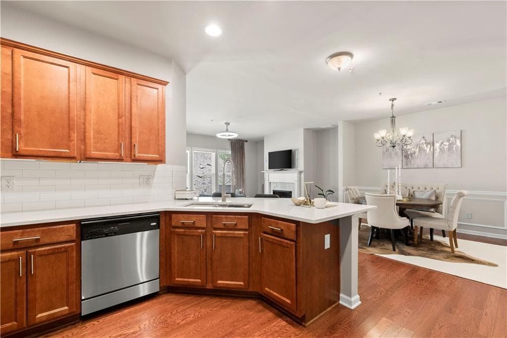 3 bedroom, 3 bathroom, 1,972 sq ft townhouse for rent at 1673 Caswell Parkway, Marietta, GA 30060 for $2,750 a month — photo 10