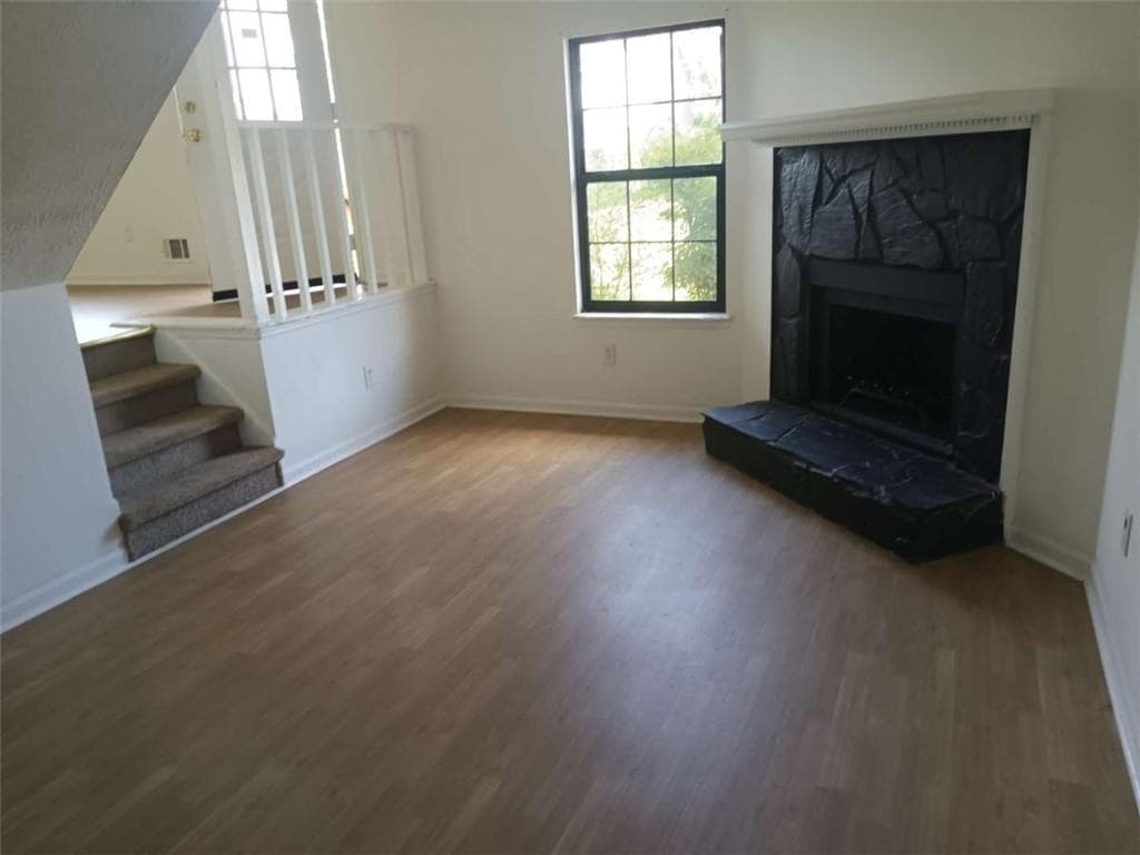 3 bedroom, 2 bathroom, 1,360 sq ft single family residence for sale at 10386 Wisteria Lane, Jonesboro, GA 30238 — photo 10