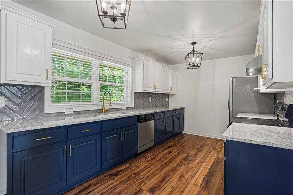 3 bedroom, 2 bathroom, 1,378 sq ft single family residence for rent at 312 W Downing Court, Jonesboro, GA 30238 for $1,800 a month — photo 4