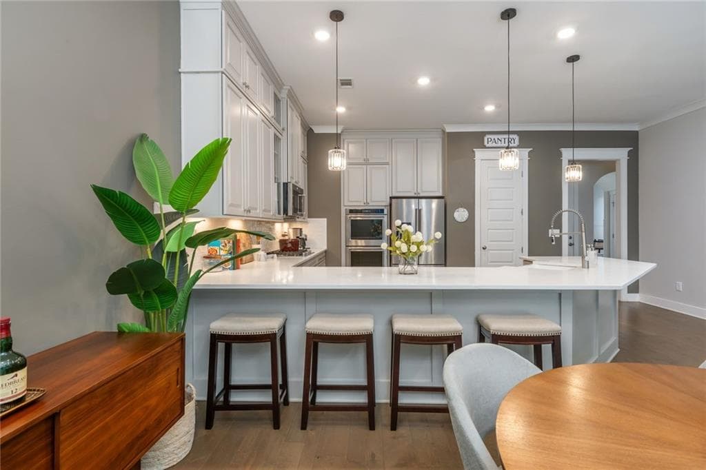 4 bedroom, 3 bathroom, 3,843 sq ft single family residence for sale at 500 Taymack Farm Court, Woodstock, GA 30188 — photo 10