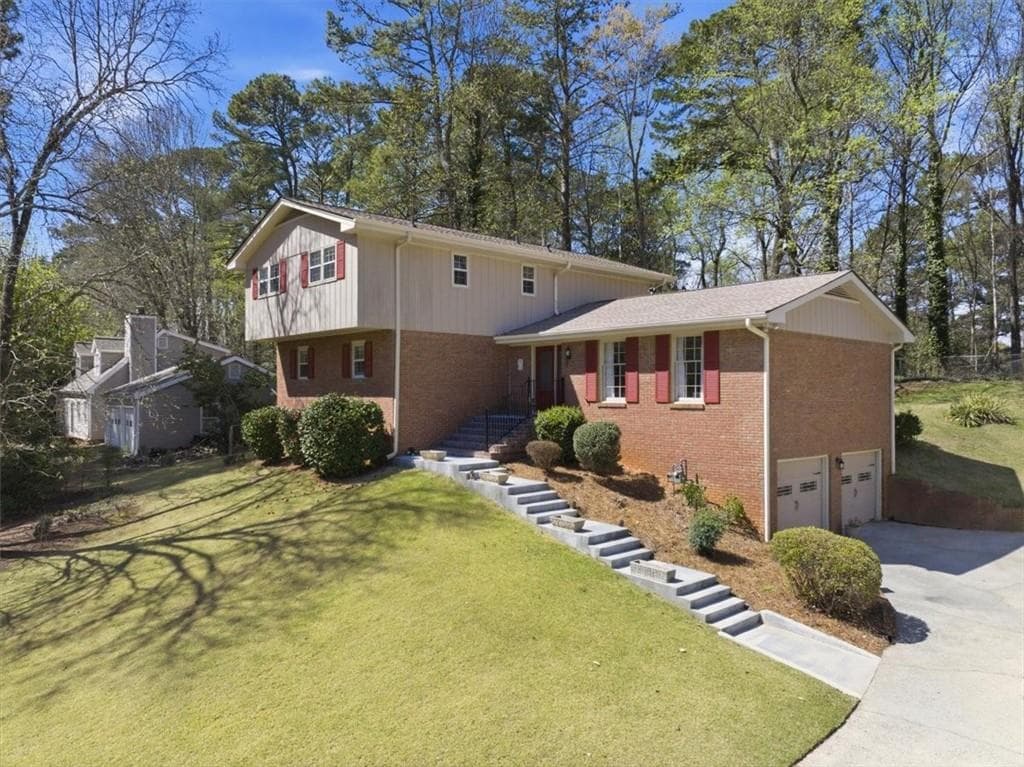 4 bedroom, 3 bathroom, 2,750 sq ft single family residence for sale at 2629 Kensington Drive, Duluth, GA 30096