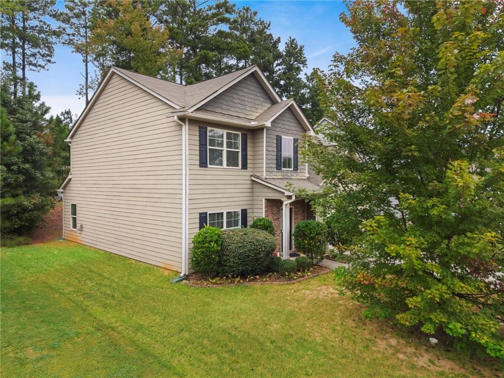 4 bedroom, 3 bathroom, 2,519 sq ft single family residence for sale at 48 Timberland Trace Way, Dallas, GA 30157 — photo 4