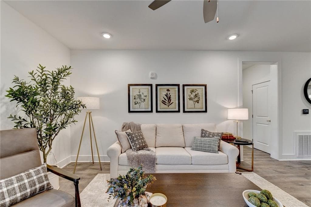 2 bedroom, 2 bathroom, 1,702 sq ft single family residence for rent at 3342 Orwell Way 1208, Cumming, GA 30041 for $2,600 a month — photo 4
