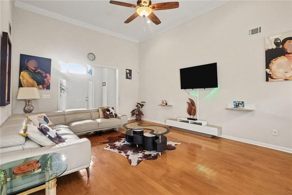 4 bedroom, 3 bathroom, 2,472 sq ft single family residence for sale at 300 Glynnshire Court, Covington, GA 30016 — photo 4