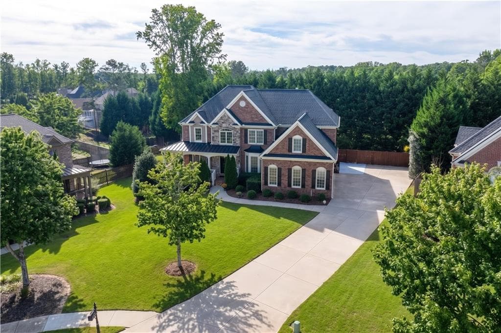 5 bedroom, 4 bathroom, 4,730 sq ft single family residence for rent at 1543 Sever Creek Drive, Lawrenceville, GA 30043 for $4,000 a month — photo 2