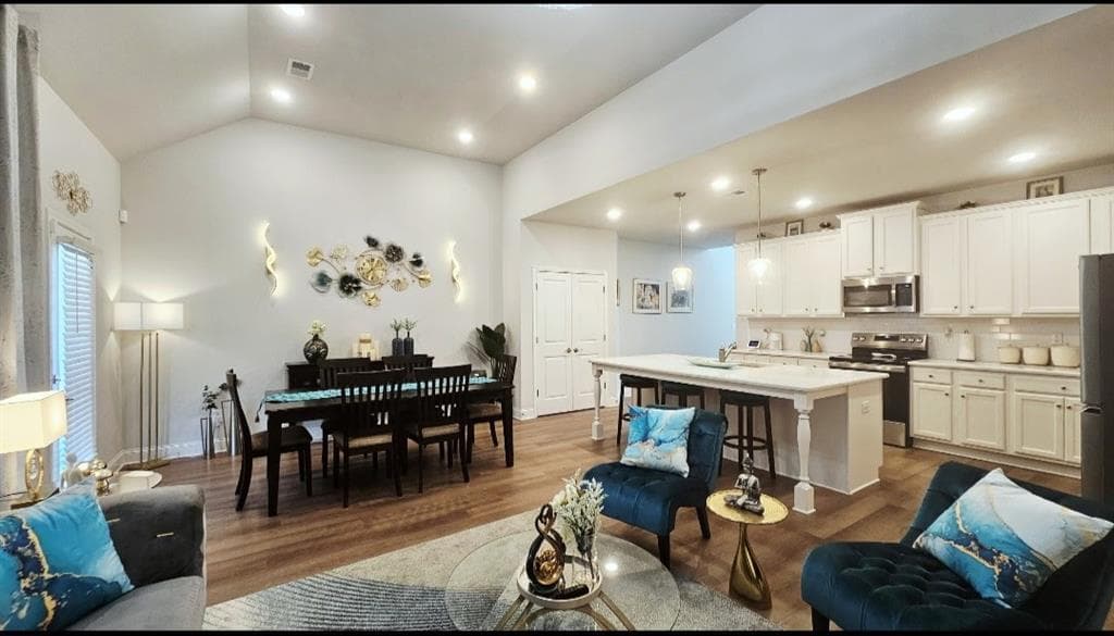 4 bedroom, 3 bathroom, 2,443 sq ft single family residence for sale at 140 Applewood Way, Homer, GA 30547 — photo 10