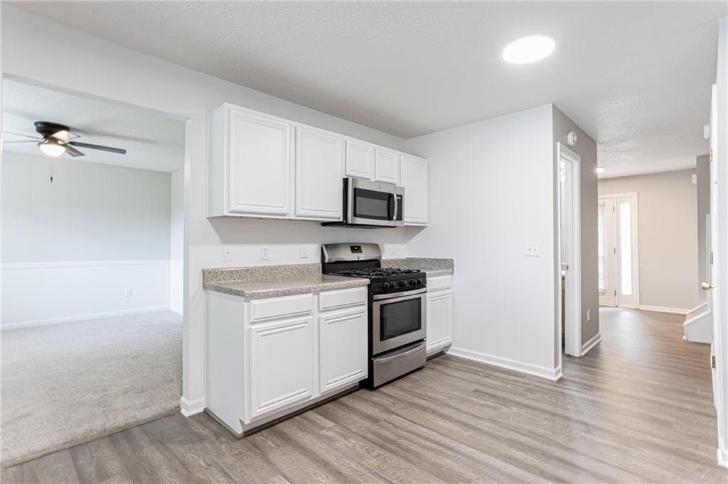 4 bedroom, 3 bathroom, 2,684 sq ft single family residence for sale at 1947 Cutters Mill Way, Lithonia, GA 30058 — photo 10