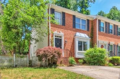 2 bedroom, 3 bathroom, 1,366 sq ft townhouse for sale at 2775 Bentley Place, Marietta, GA 30067 — photo 2