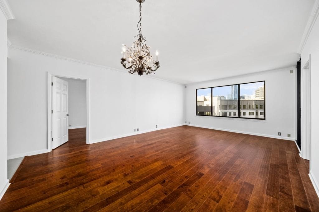 2 bedroom, 2 bathroom, 1,230 sq ft condominium for rent at 3481 Lakeside Drive 1107, Atlanta, GA 30326 for $2,400 a month — photo 8