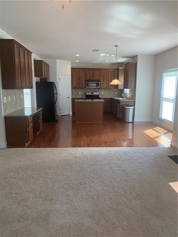 5 bedroom, 3 bathroom, 3,250 sq ft single family residence for sale at 2118 Water Mill Court, Buford, GA 30519 — photo 5
