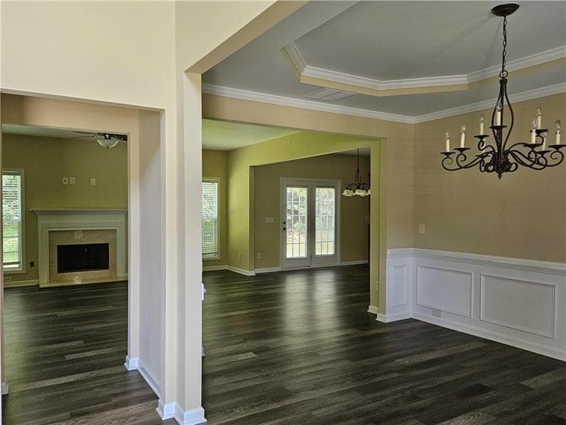 5 bedroom, 4 bathroom, 3,035 sq ft single family residence for sale at 5580 Hastings Terrace, Alpharetta, GA 30005 — photo 7