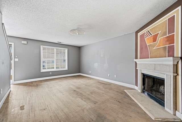 3 bedroom, 3 bathroom, 1,372 sq ft single family residence under contract at 6966 Mahonia Place, Lithonia, GA 30038 — photo 4