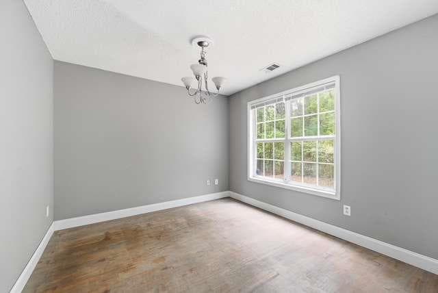 3 bedroom, 3 bathroom, 1,372 sq ft single family residence under contract at 6966 Mahonia Place, Lithonia, GA 30038 — photo 7