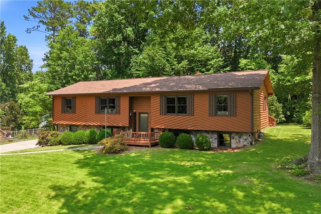 4 bedroom, 2 bathroom, 2,622 sq ft single family residence for sale at 2448 Annandale Drive, Marietta, GA 30066