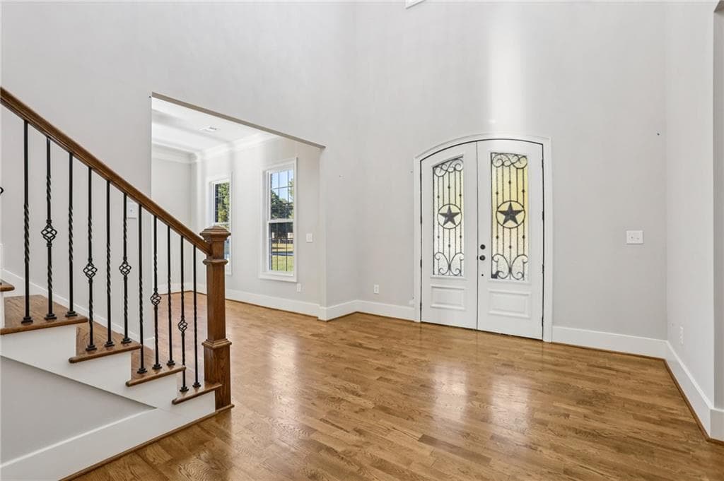 6 bedroom, 4 bathroom, 4,146 sq ft single family residence for sale at 1949 Pucketts Drive, Lilburn, GA 30047 — photo 4
