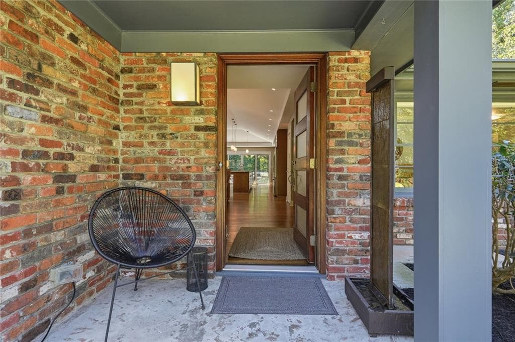 3 bedroom, 2 bathroom, 2,156 sq ft single family residence under contract at 2145 Pine Forest Drive, Atlanta, GA 30345 — photo 2