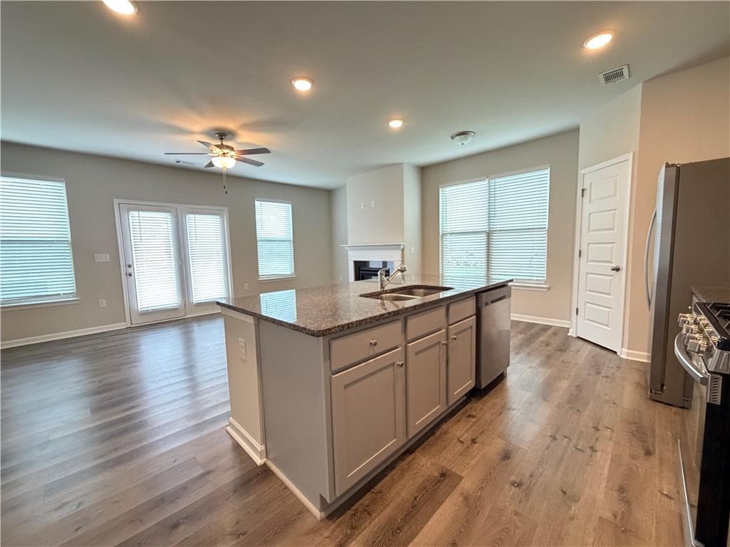 3 bedroom, 3 bathroom, 1,784 sq ft townhouse for sale at 3665 Prospect Point Drive, Oakwood, GA 30566 — photo 5