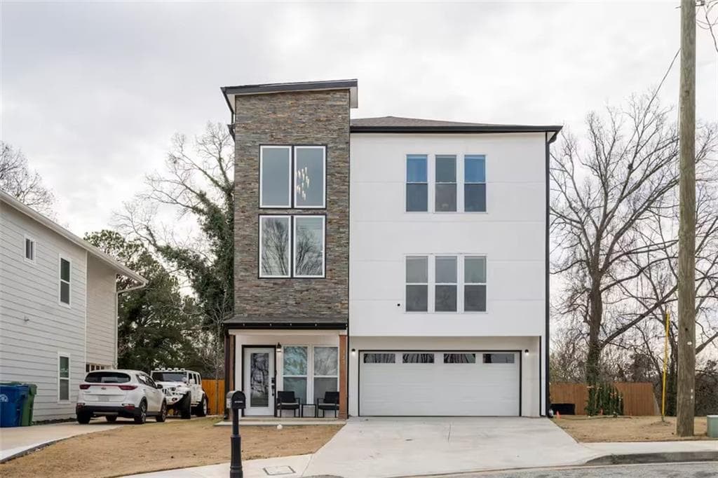 4 bedroom, 4 bathroom, 3,200 sq ft single family residence for rent at 1476 Norris Place, Atlanta, GA 30314 for $3,200 a month — photo 1 of 26