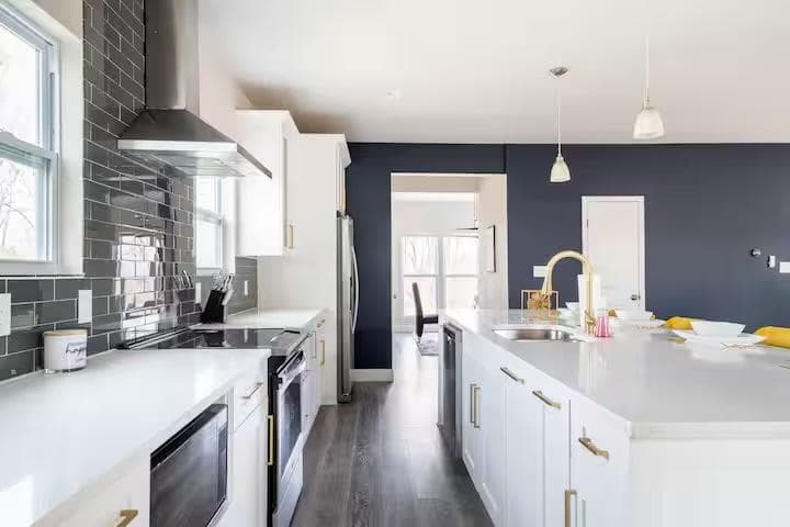 4 bedroom, 4 bathroom, 3,200 sq ft single family residence for rent at 1476 Norris Place, Atlanta, GA 30314 for $3,200 a month — photo 5