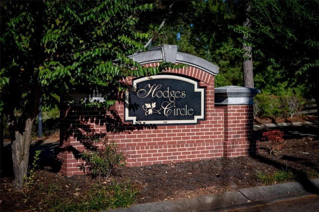 4 bedroom, 4 bathroom, 3,453 sq ft single family residence for sale at 35 Mattie Court, Mansfield, GA 30055 — photo 3