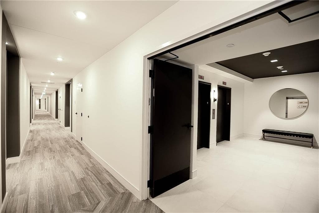 1 bedroom, 1 bathroom, 699 sq ft condominium for rent at 788 W Marietta Street 811, Atlanta, GA 30318 for $1,800 a month — photo 1 of 13
