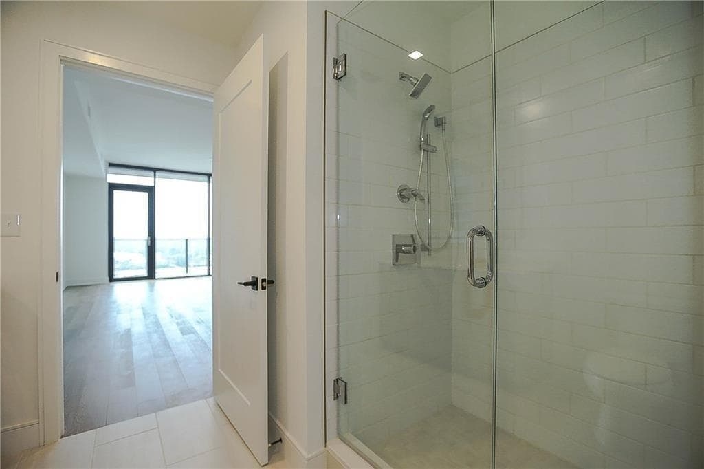 1 bedroom, 1 bathroom, 699 sq ft condominium for rent at 788 W Marietta Street 811, Atlanta, GA 30318 for $1,800 a month — photo 5