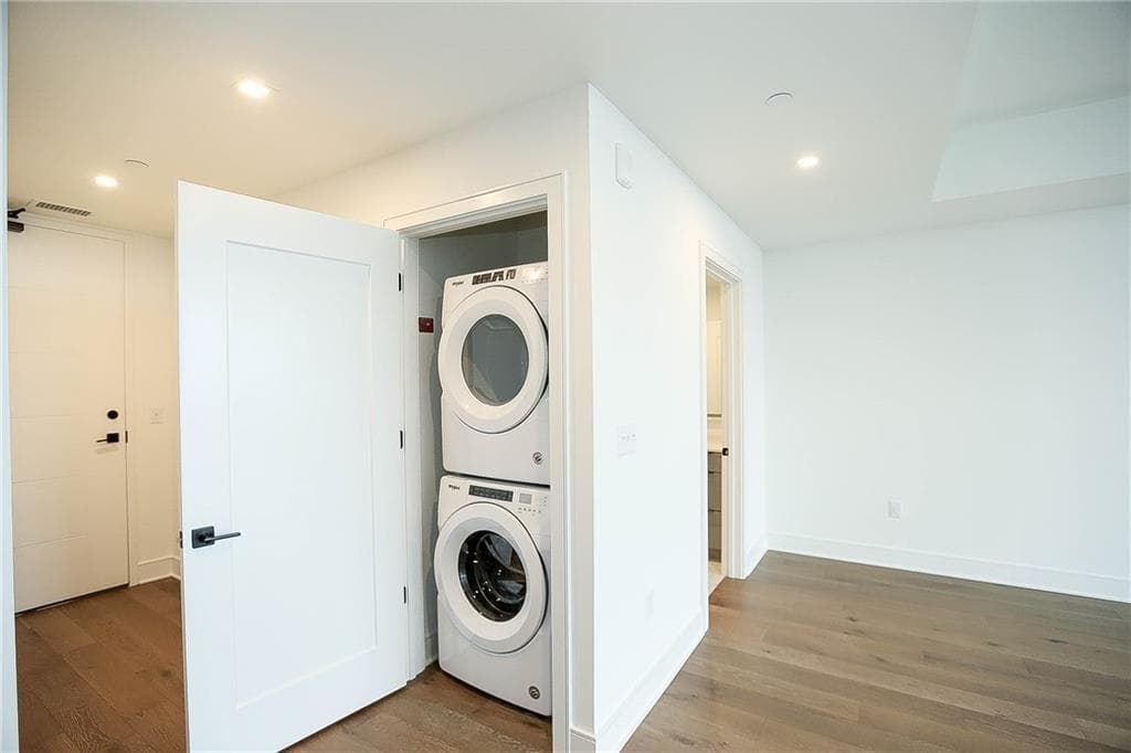 1 bedroom, 1 bathroom, 699 sq ft condominium for rent at 788 W Marietta Street 811, Atlanta, GA 30318 for $1,800 a month — photo 7