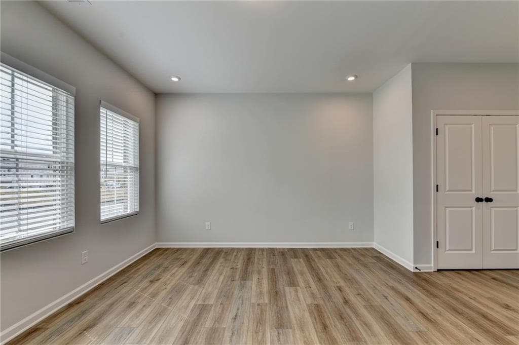 3 bedroom, 4 bathroom, 2,008 sq ft townhouse for rent at 3052 Beacon Bend Crossing, Lawrenceville, GA 30043 for $2,400 a month — photo 3