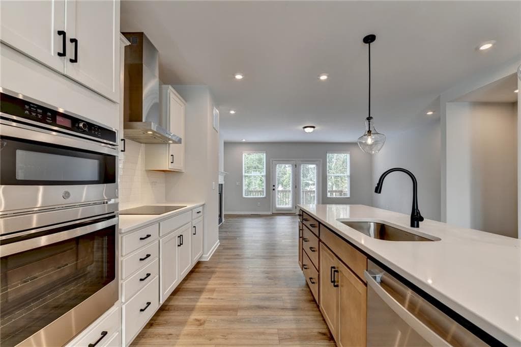 3 bedroom, 4 bathroom, 2,008 sq ft townhouse for rent at 3052 Beacon Bend Crossing, Lawrenceville, GA 30043 for $2,400 a month — photo 9