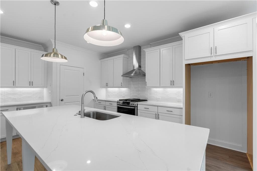 3 bedroom, 3 bathroom, 2,030 sq ft townhouse under contract at 4314 Burton Bend Way 148, Buford, GA 30518 — photo 9