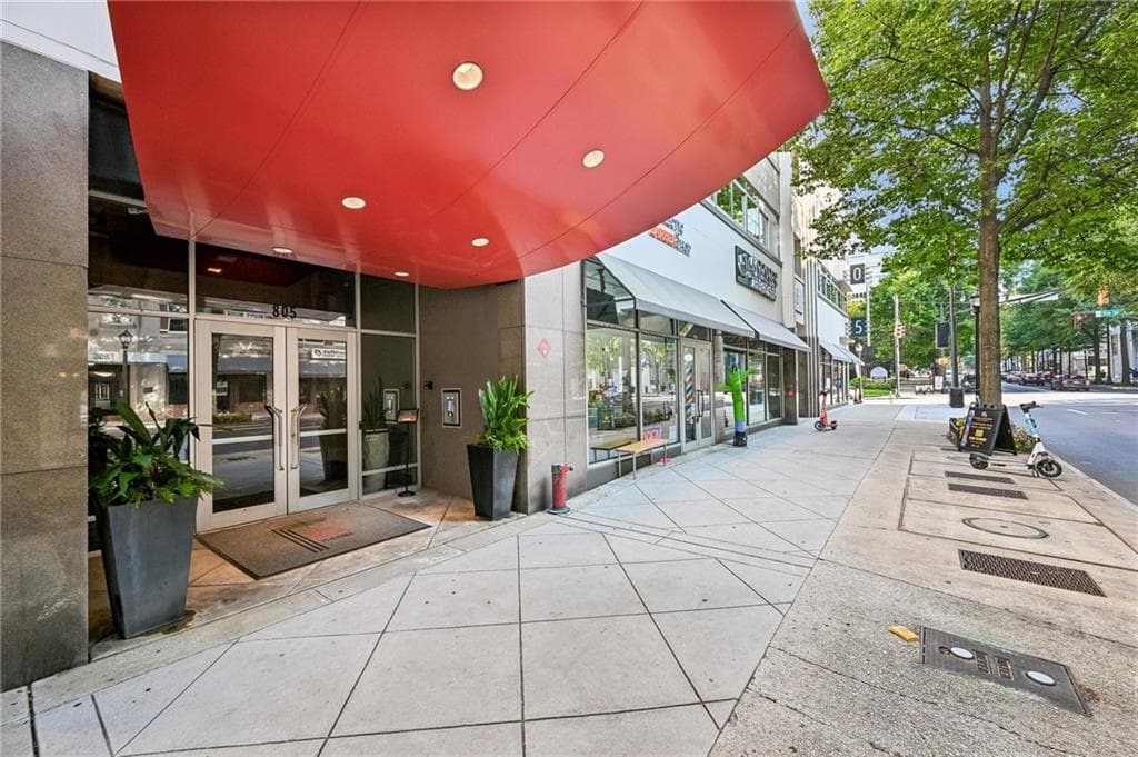2 bedroom, 2 bathroom, 1,550 sq ft condominium for rent at 805 Peachtree Street 501, Atlanta, GA 30308 for $4,100 a month — photo 3