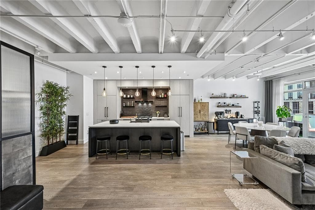 2 bedroom, 2 bathroom, 1,550 sq ft condominium for rent at 805 Peachtree Street 501, Atlanta, GA 30308 for $4,100 a month — photo 10